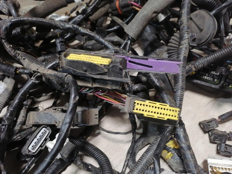 Almera G15 №12 проводка салона деф