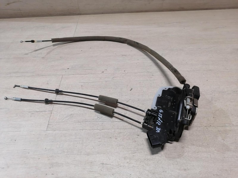 Almera G15 замок двери задний левый