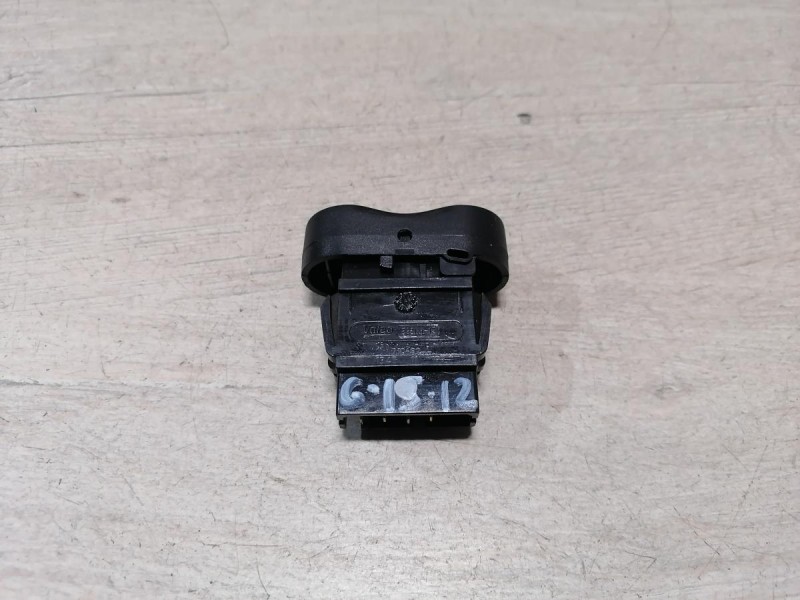 Almera G15 кнопка обогрева заднего стекла