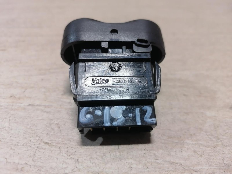 Almera G15 кнопка обогрева заднего стекла