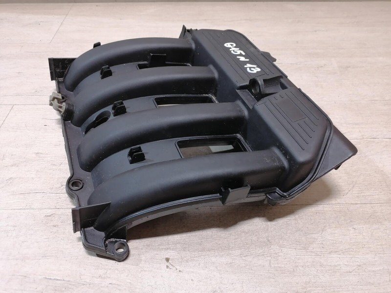 Almera G15 коллектор впускной 16кл K4M