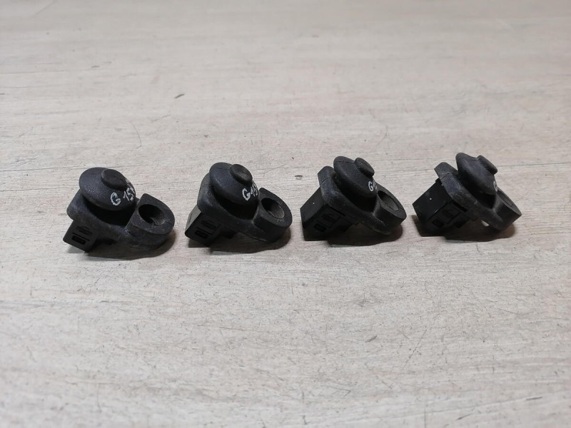 Almera G15 концевик двери