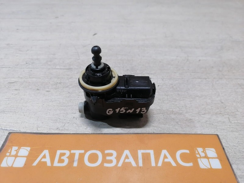 Almera G15 корректор фар
