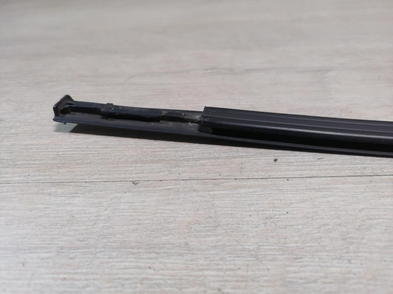 Almera G15 молдинг крыши левый