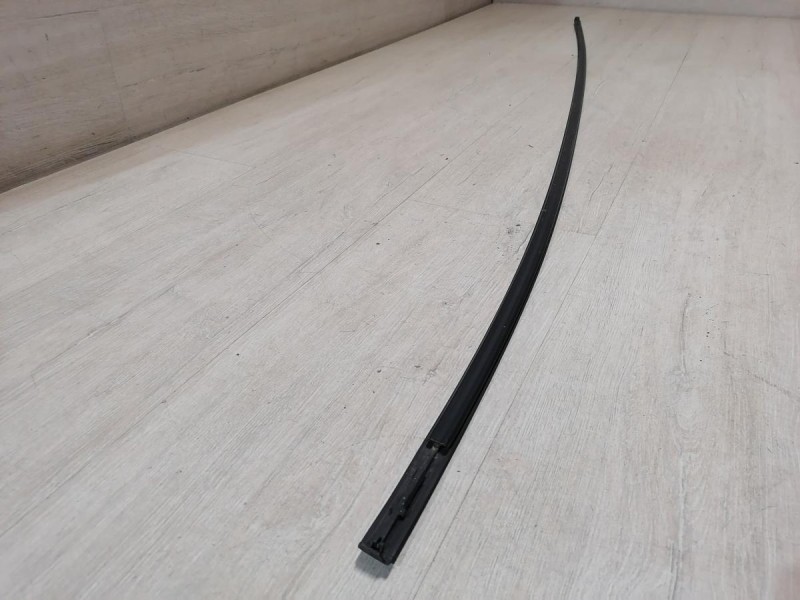 Almera G15 молдинг крыши левый