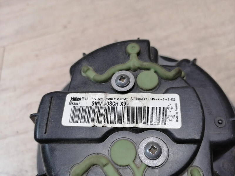 Almera G15 моторчик печки