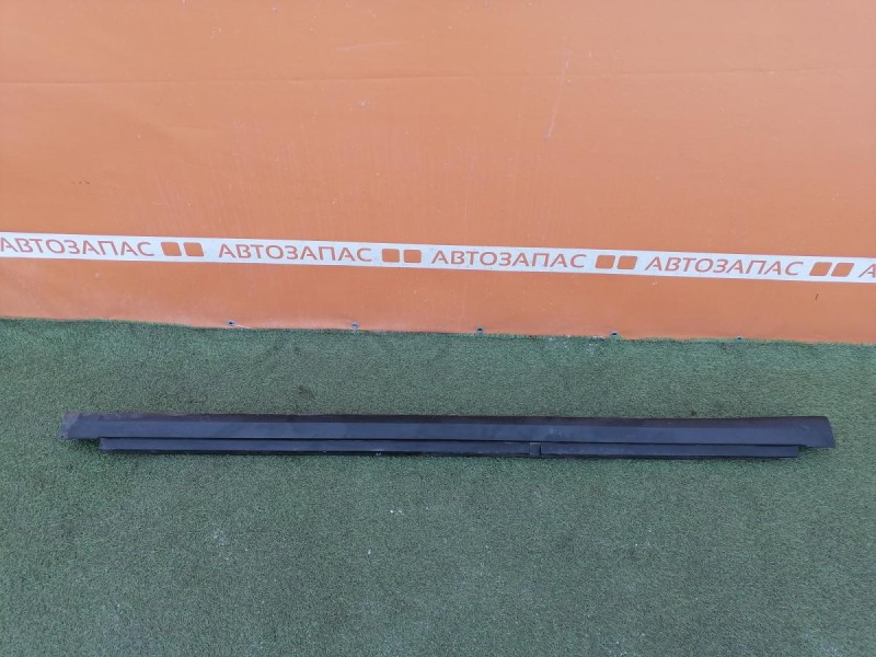 Almera G15 накладка порога наружная правая деф