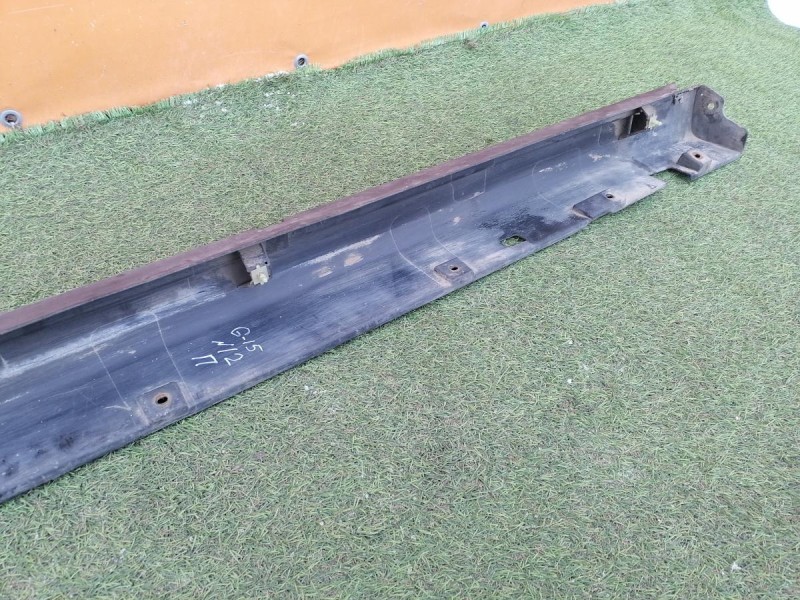 Almera G15 накладка порога наружная правая деф