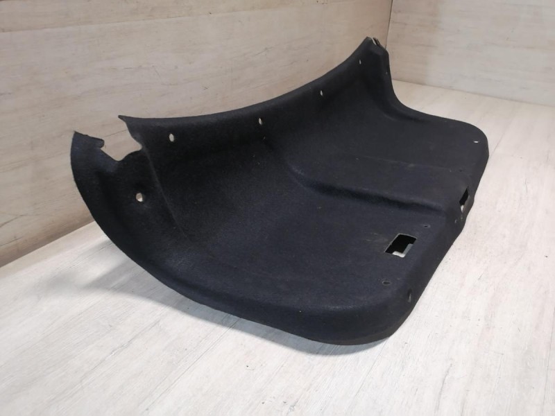 Almera G15 обшивка крышки багажника