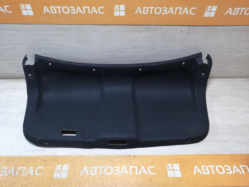 Almera G15 обшивка крышки багажника
