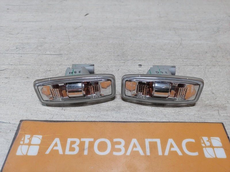 Almera G15 повторитель поворота в крыло