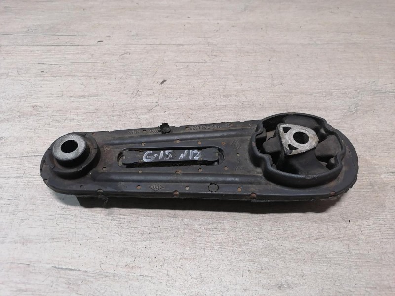 Almera G15 подушка коробки нижняя