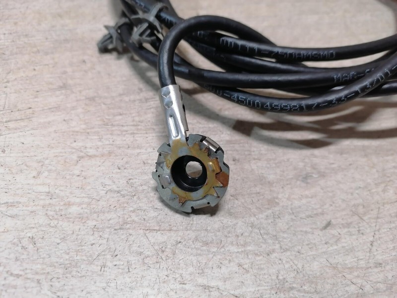 Almera G15 проводка антенны