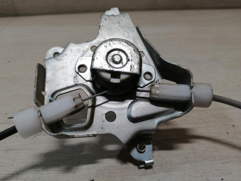 Almera G15 стеклоподъемник задний левый мех.