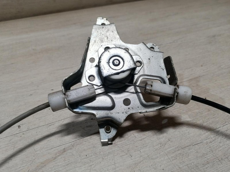 Almera G15 стеклоподъемник задний правый мех.