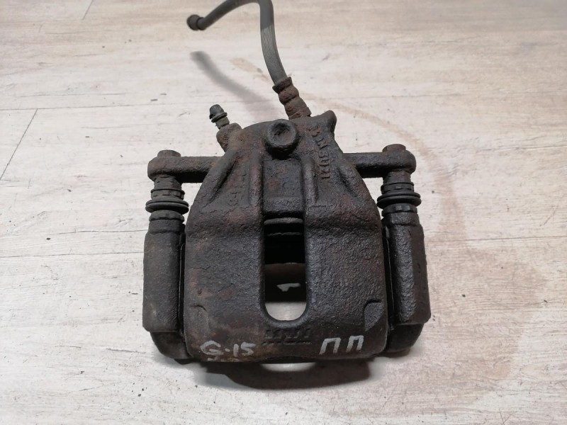 Almera G15 суппорт правый