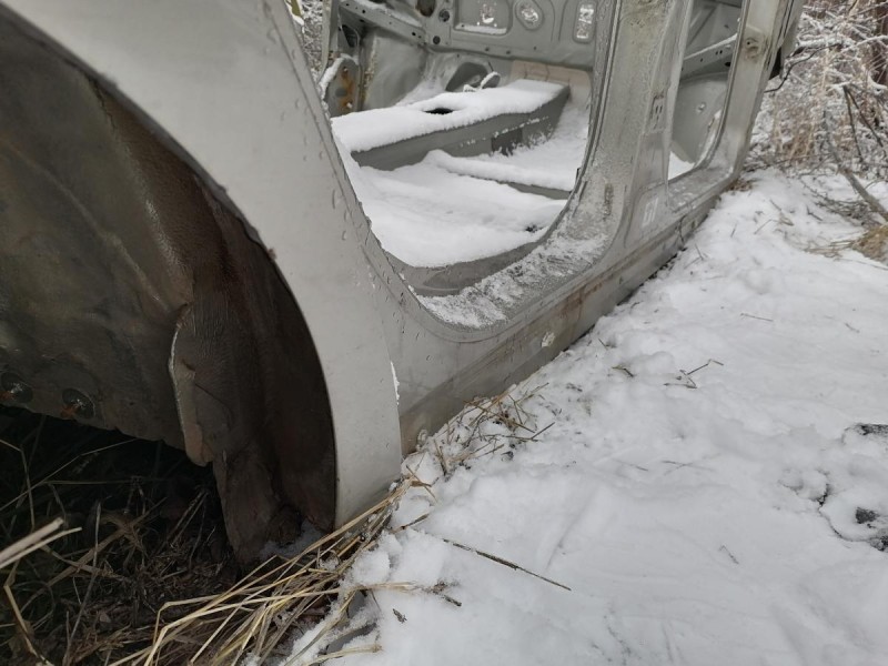 Almera G15 №12 порог правый