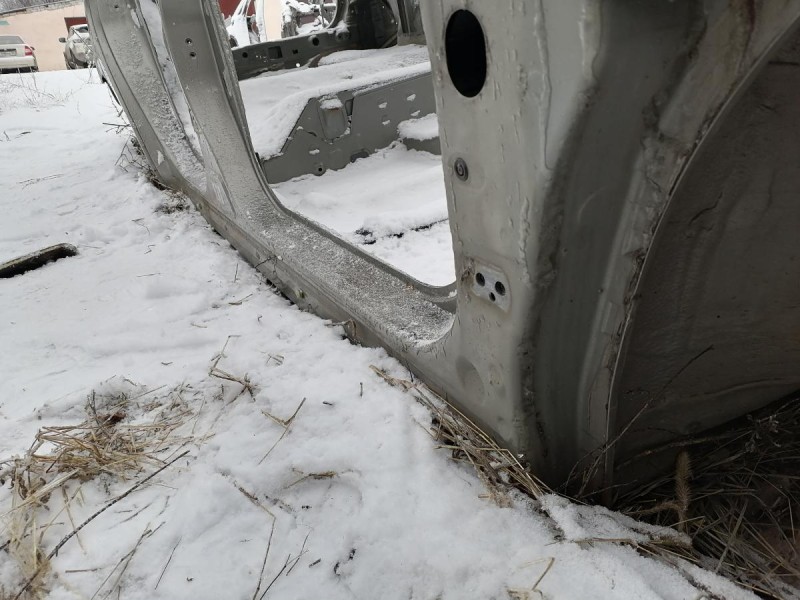 Almera G15 №12 порог правый