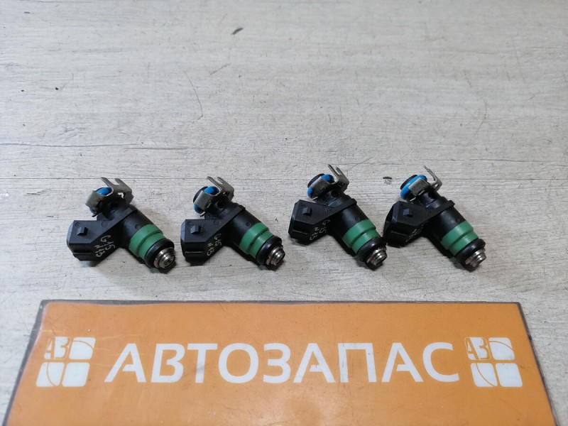 Almera G15 форсунка топливная
