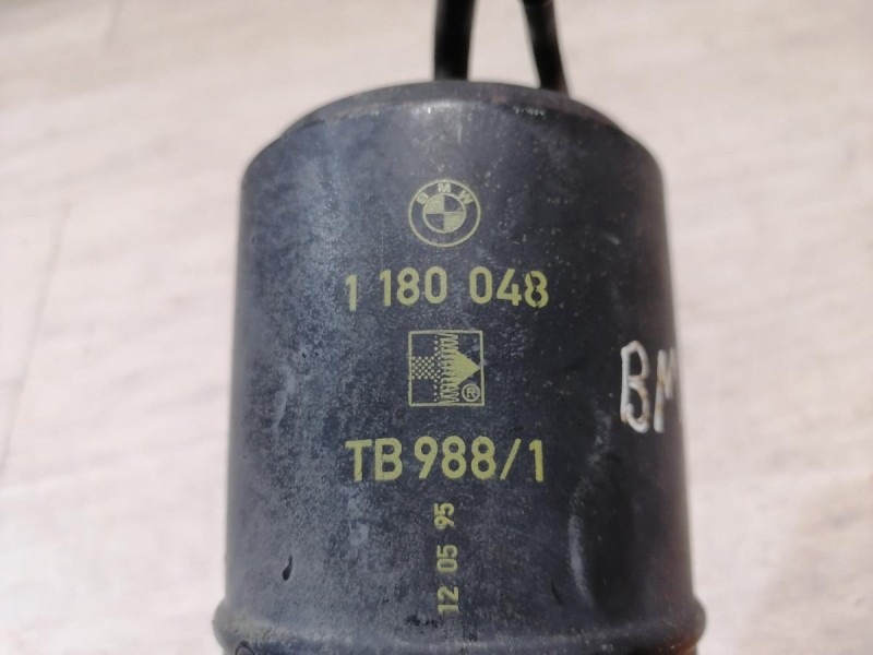 BMW E34 абсорбер топливный