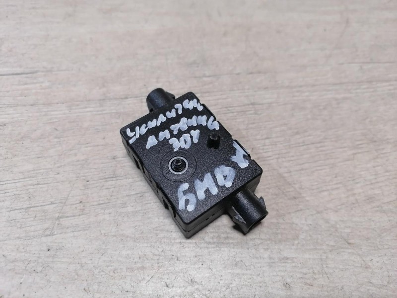 BMW X1 №1 блок управления антенной 918145303