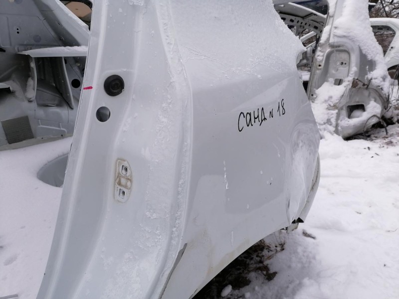 Sandero №18 крыло заднее левое деф