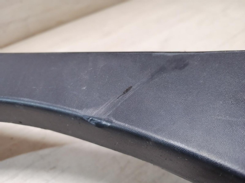 Sandero №18 расширитель крыла задний правый деф