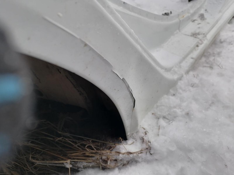 Sandero №18 порог правый деф