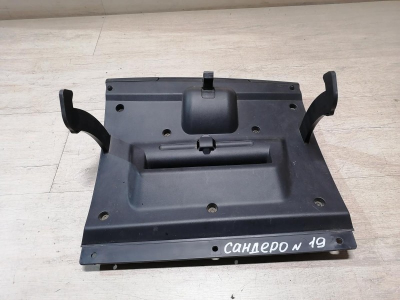 Sandero 2 бардачок