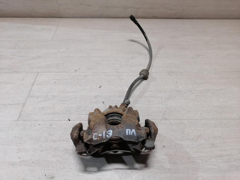 Sandero 2 суппорт левый 16 кл