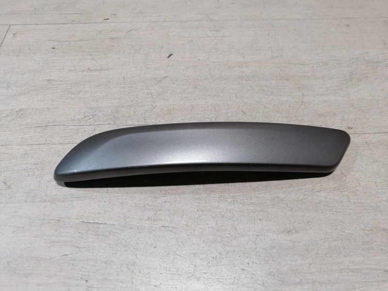 Sandero №18 накладка ручки обшивки двери комплект