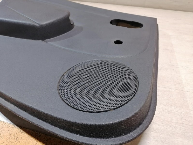 Sandero 1 обшивка двери задняя левая мех