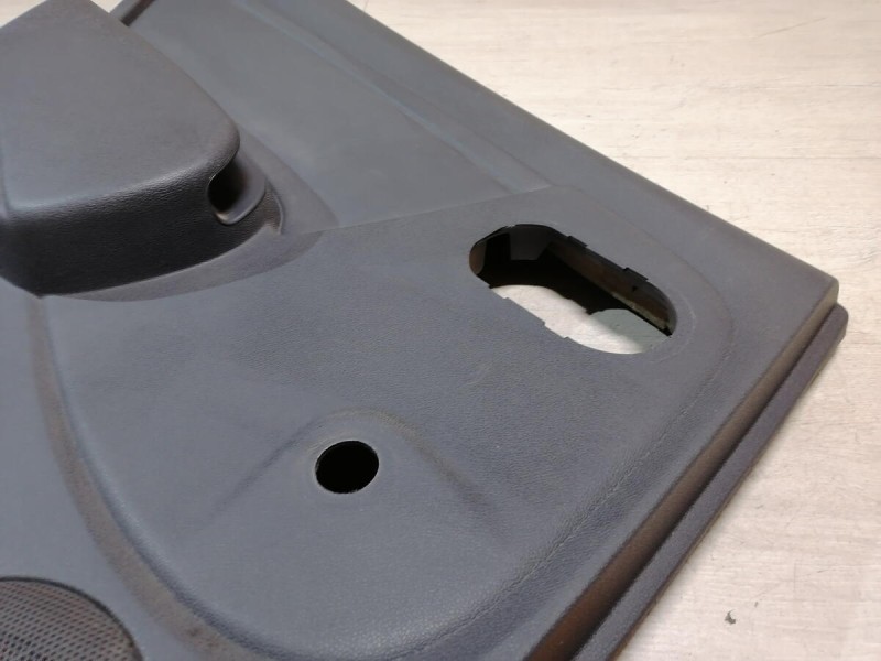 Sandero 1 обшивка двери задняя левая мех