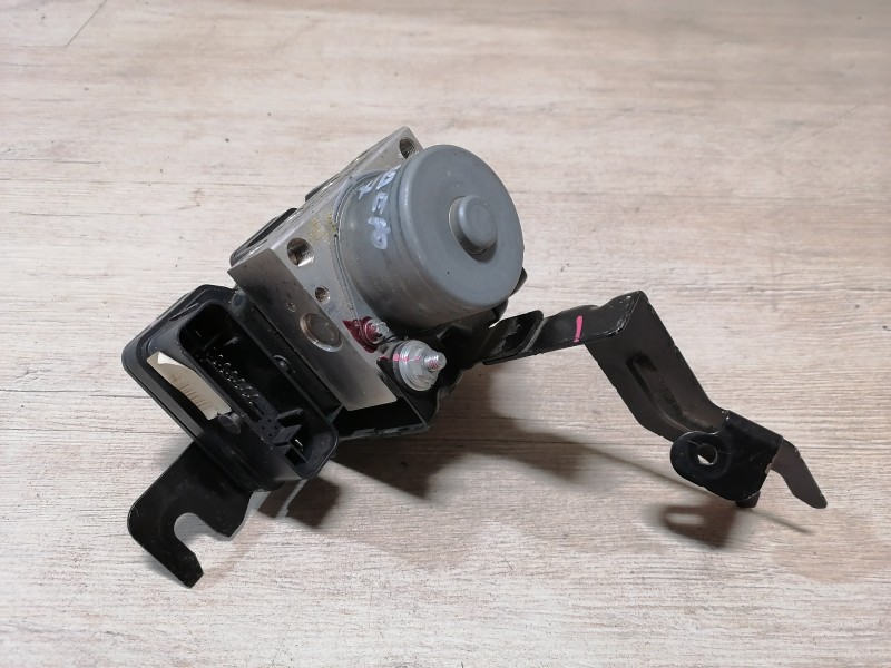 Sandero №7 блок АБС