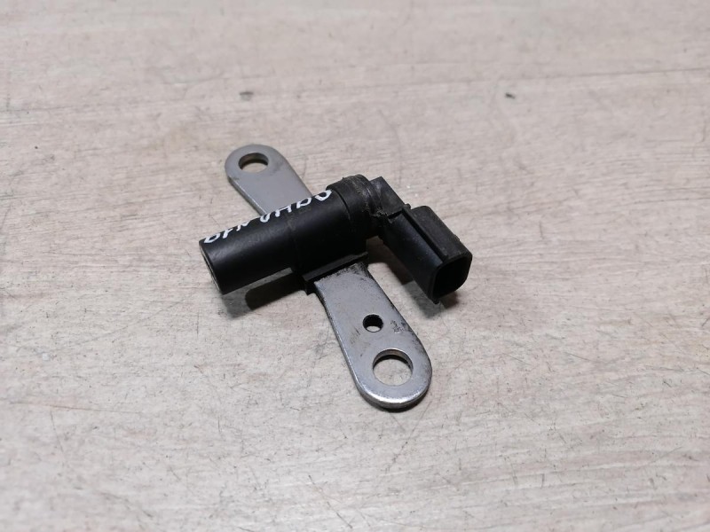 Sandero 2 датчик коленвала