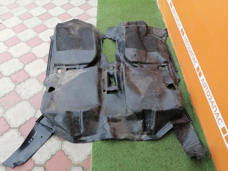 Sandero №7 пол салона деф