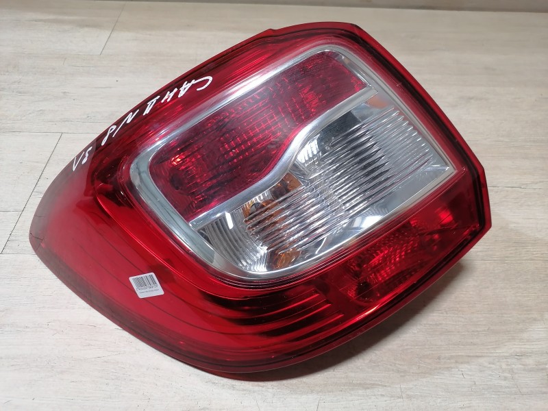 Sandero №8 фонарь левый