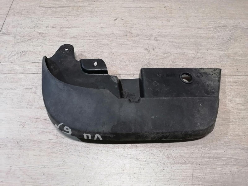 Sandero №9 брызговик передний левый степвей