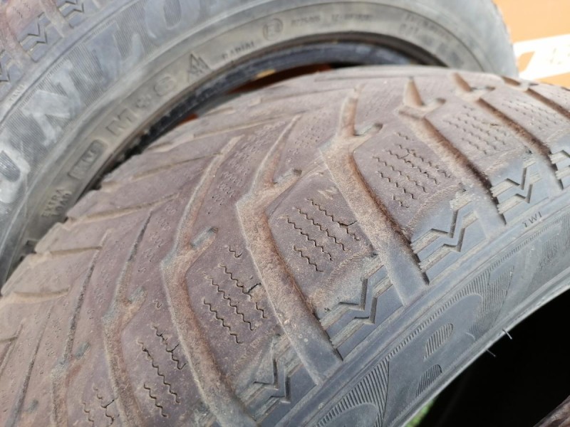 Sandero №9 шина 205/55 r16 данлоп зима липучка плохая