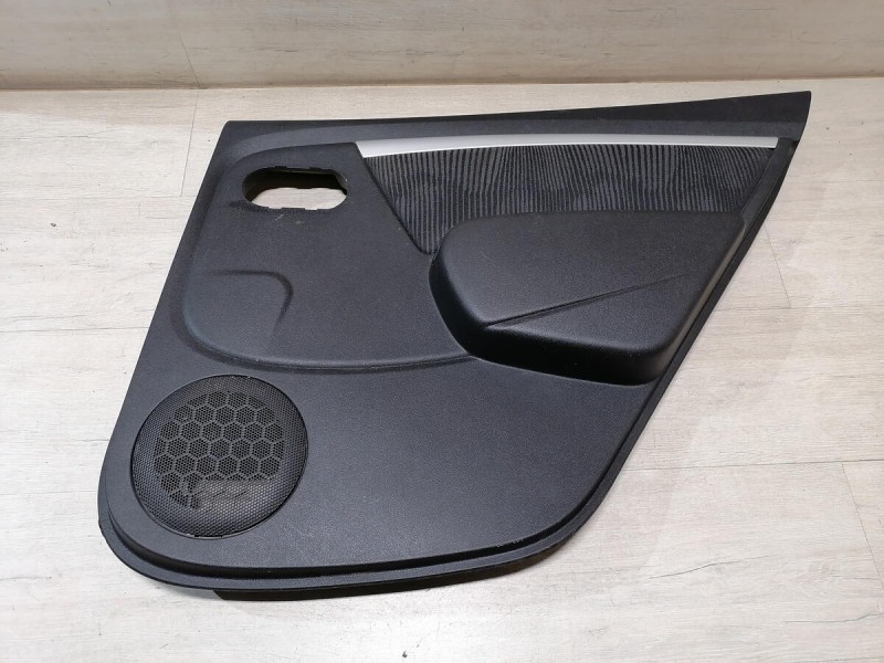 Sandero 1 обшивка двери задняя правая эл