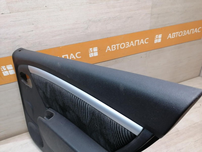 Sandero 1 обшивка двери задняя правая эл