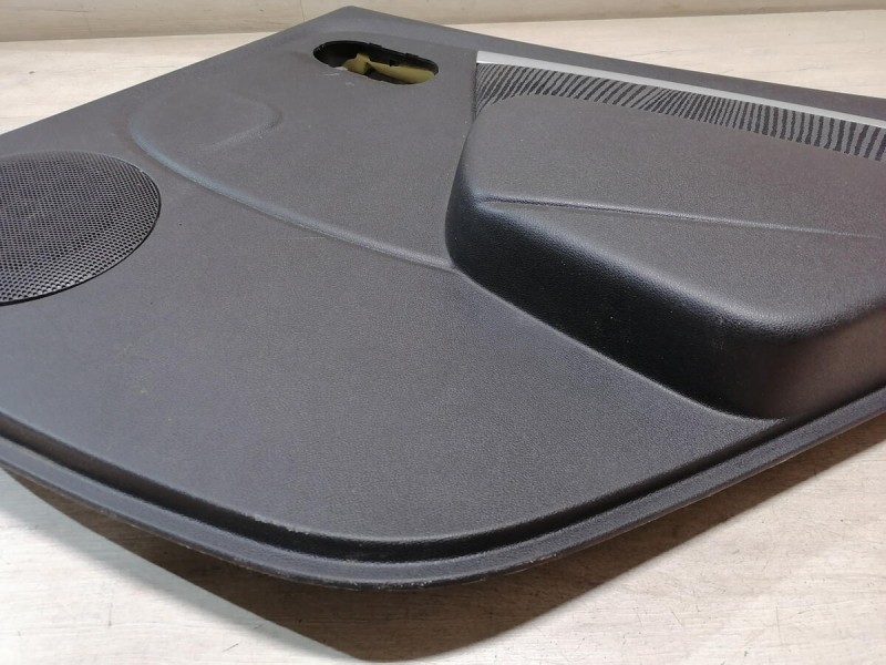 Sandero 1 обшивка двери задняя правая эл