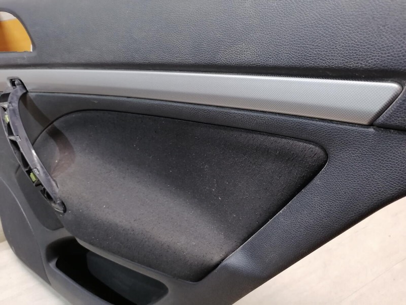 Octavia обшивка двери задняя правая эл деф