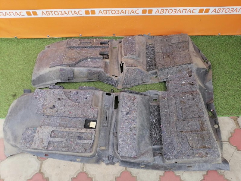 Solaris №2 пол салона ковролин