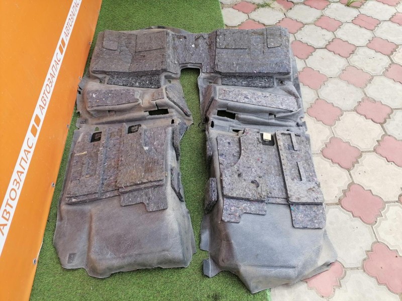 Solaris №2 пол салона ковролин