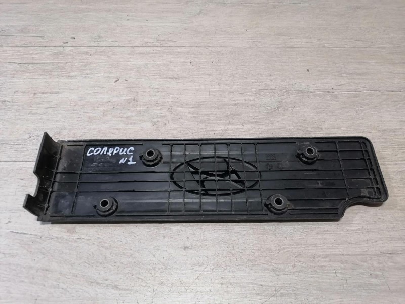 Solaris №1 крышка двигателя декоративная