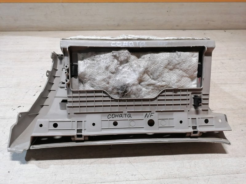 Sonata NF бардачок