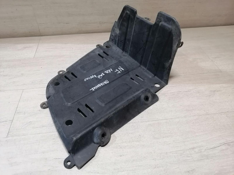 Sonata NF пыльник заднего левого крыла