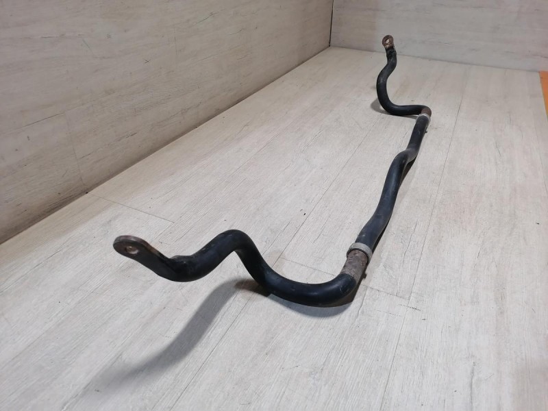 Sonata NF стабилизатор передний