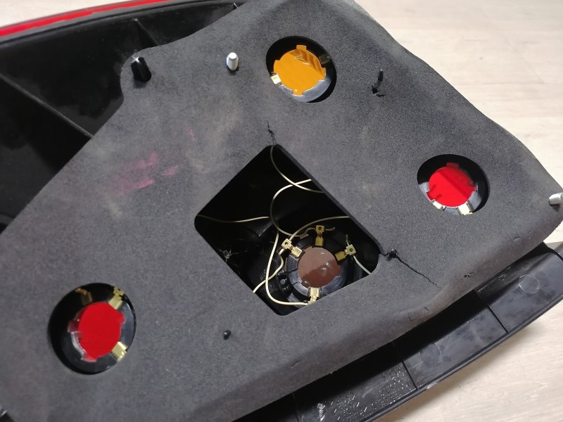 Spacio фонарь левый